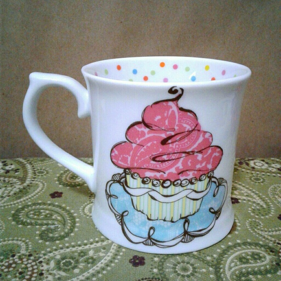 Other - Ladies Standard Size Coffee Cup,  Cupcake & Cake